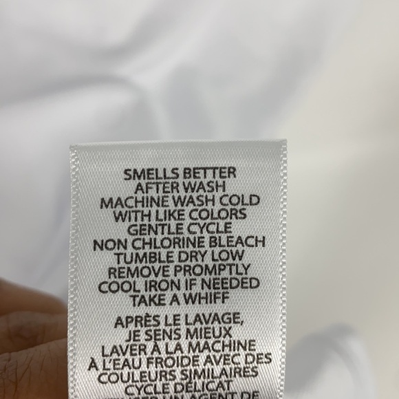 Travis Mathew Women's White Polo Shirt w/ Patron Tequila Embroidered size Large - Picture 9 of 10